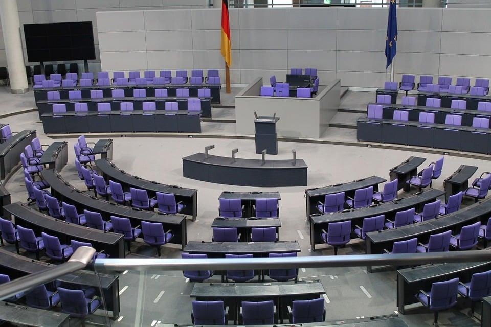 Bundestag, Web of Trust